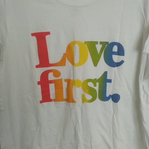 J. Crew x human rights campaign love first tee sz XL - Picture 4 of 6